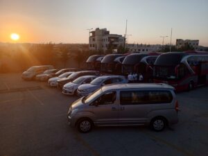 safari rent a car 2